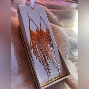 New in box rose gold House of Harlow fringe dangle earrings
